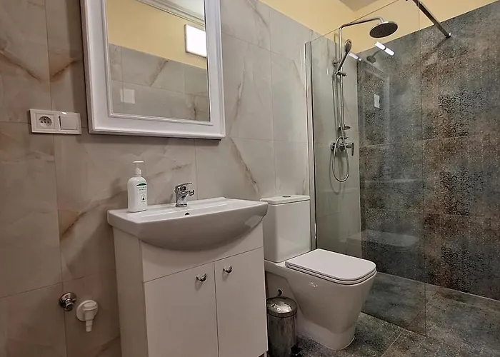 Terrace - Kindstay Prague Airport Apartment Tuchomerice